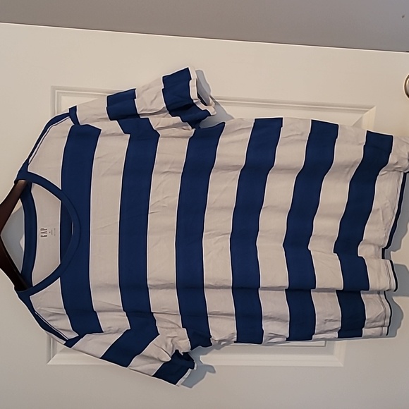 Other - Set of 2 Men's XL tees